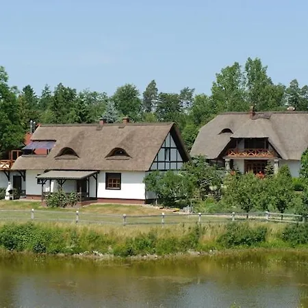 Σπίτι διακοπών With Thatched Roof, Rekowo *