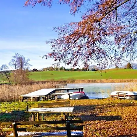 Сasa de vacaciones With Thatched Roof, Rekowo Rekowo (Bytow)